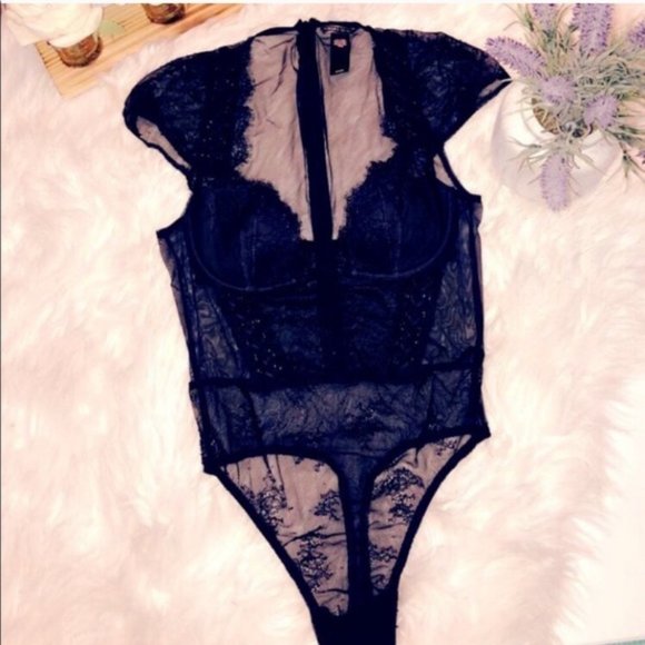 Small Victoria Secret Very Sexy Bodysuit Teddy Black Eyelash Lace Top Shirt - Picture 8 of 10